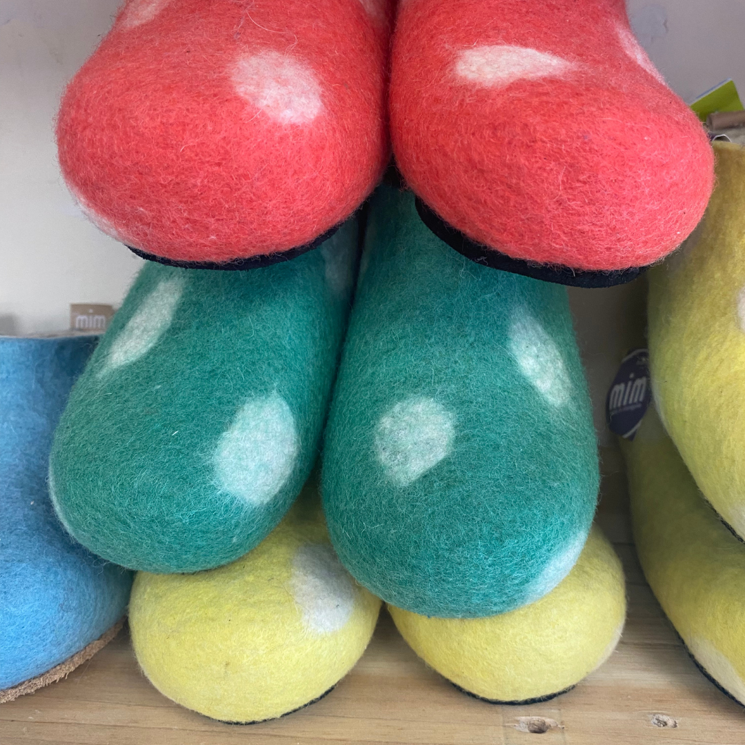 100% Wool Felt Unisex Slippers