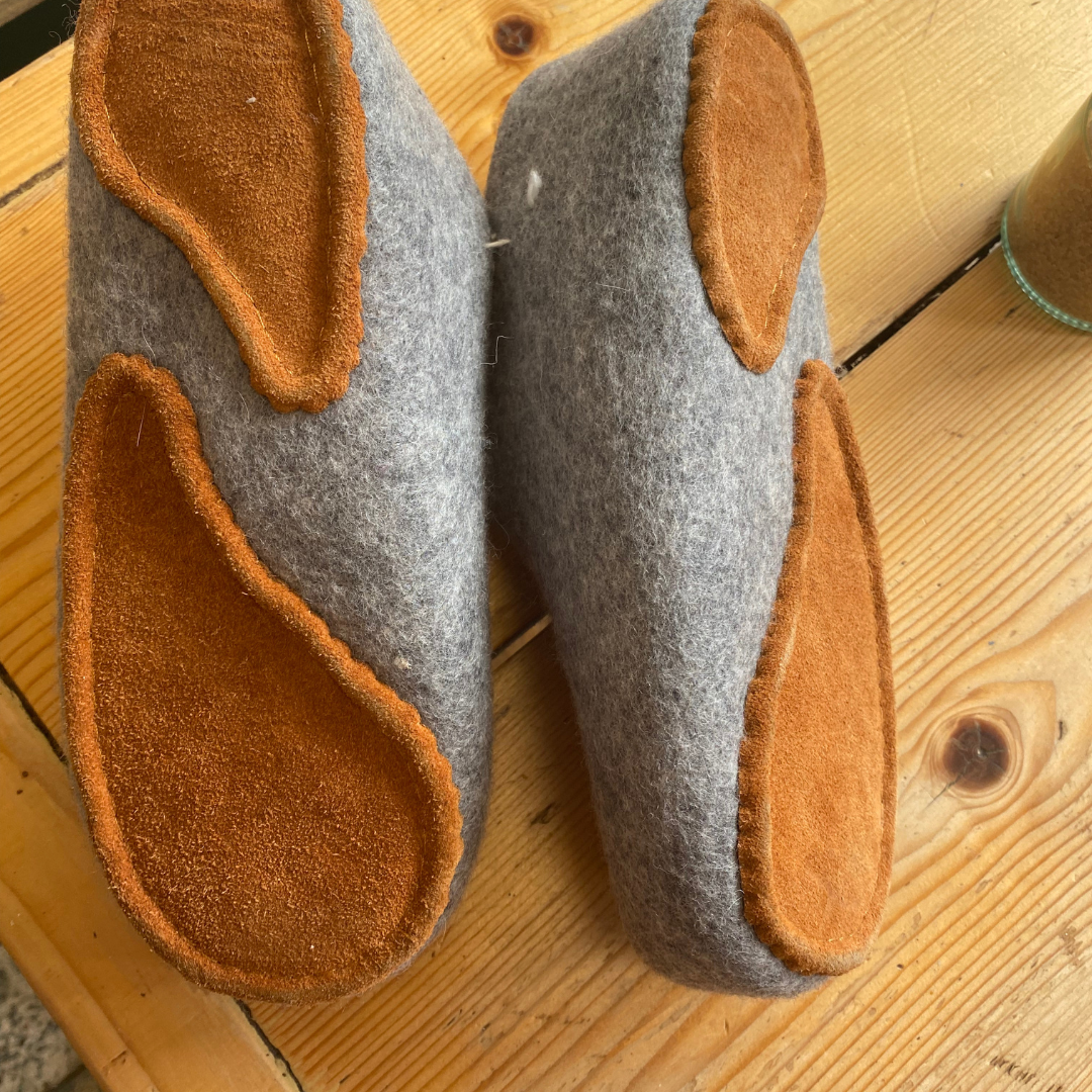 100% Wool Felt Unisex Slippers